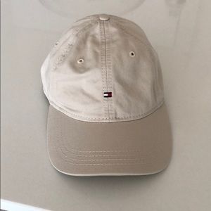 TOMMY HILFIGER Strap hat cap